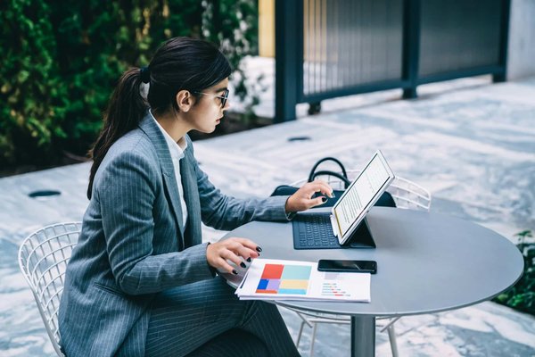 How do you keep a human touch despite using MyImageGPT ?